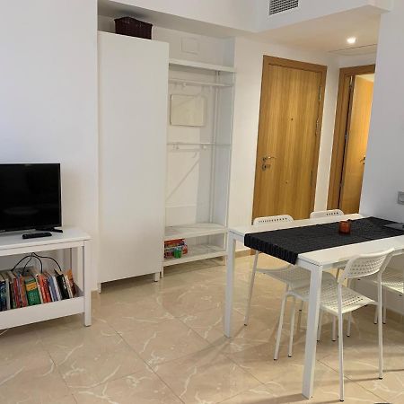 Apartamento En Primera Linea De Mar L'Ampolla Exterior photo