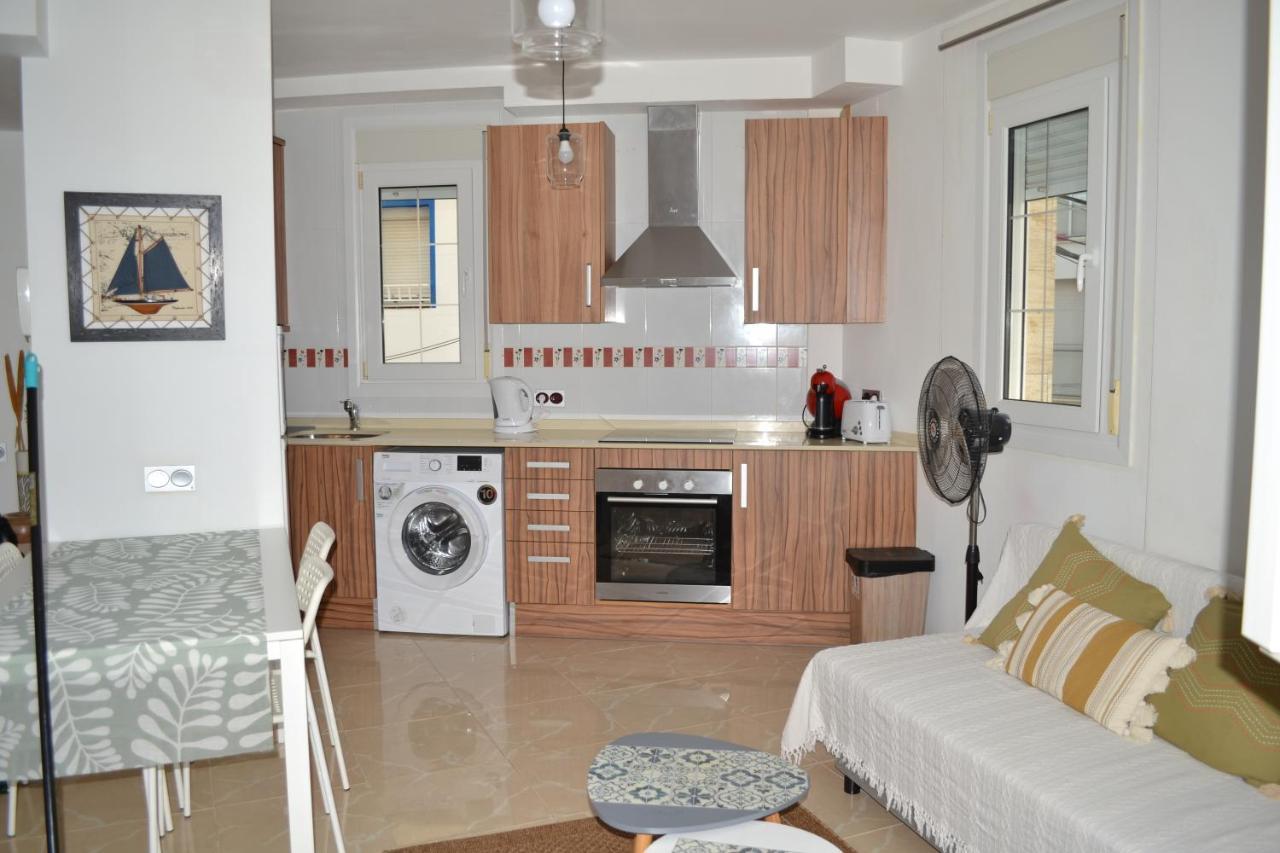 Apartamento En Primera Linea De Mar L'Ampolla Exterior photo